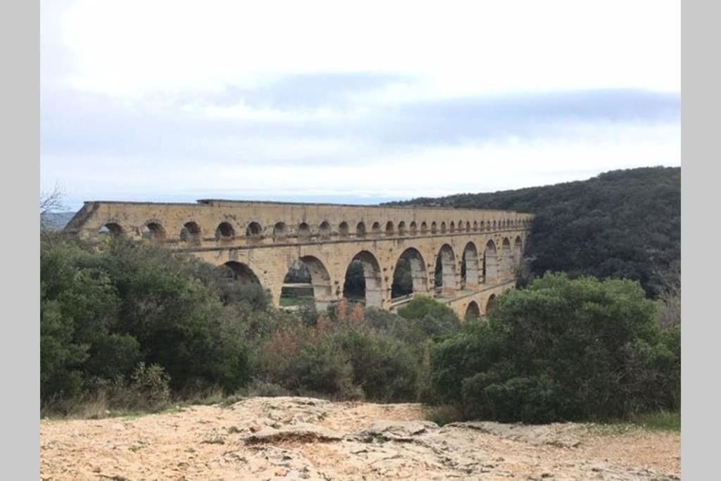 Maison Familiale A Nîmes Zewnętrze zdjęcie
