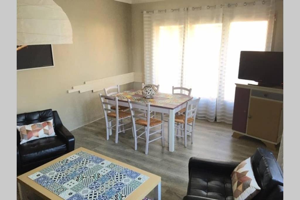 Maison Familiale A Nîmes Zewnętrze zdjęcie